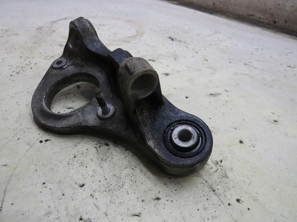 фото №6, Кронштейн двигателя volvo v40 ii 2.0 d4