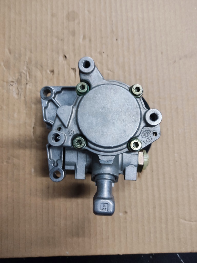 фото №9, Насос усилителя системы рулевой mercedes 0224669701