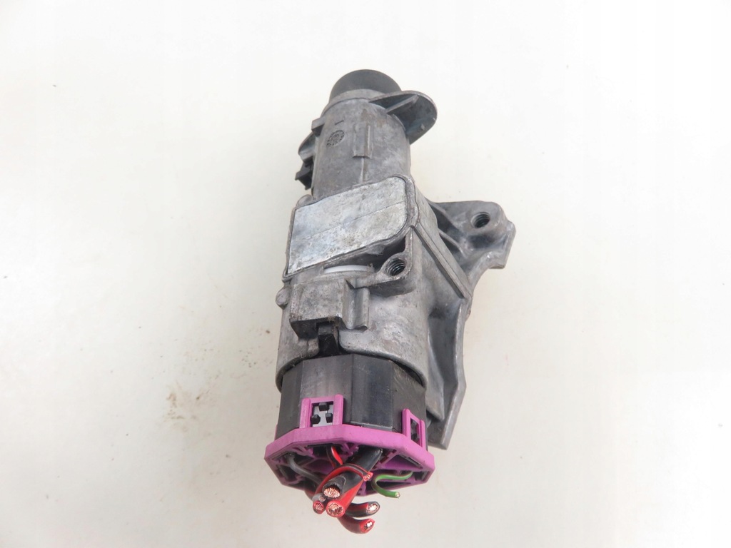 фото №15, Замок зажигания вкладыши skoda roomster 4b0905851c