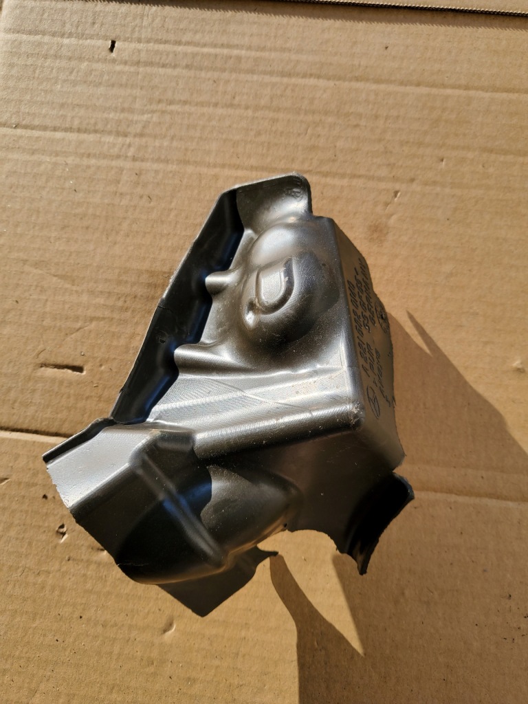 фото №3, Захист корпус заглушка ліва mercedes s w221