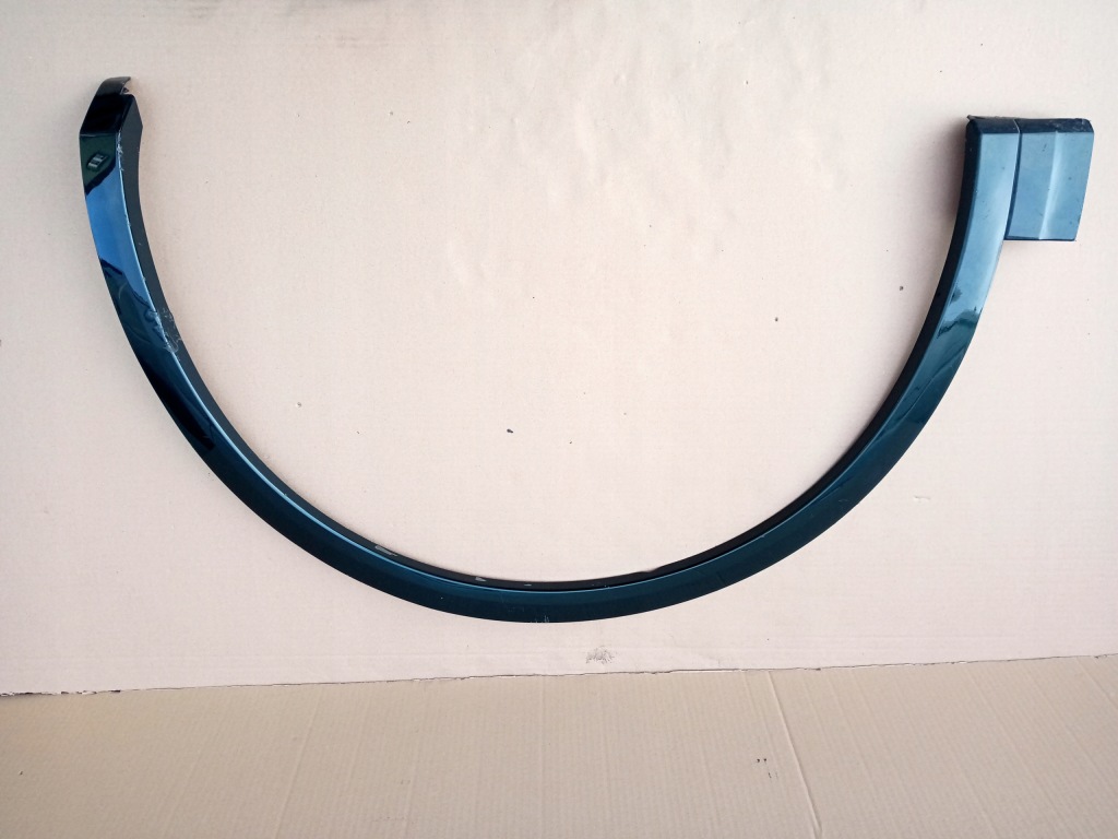 фото №1, Audi q5 ii правая молдинг крыла перед 2018r