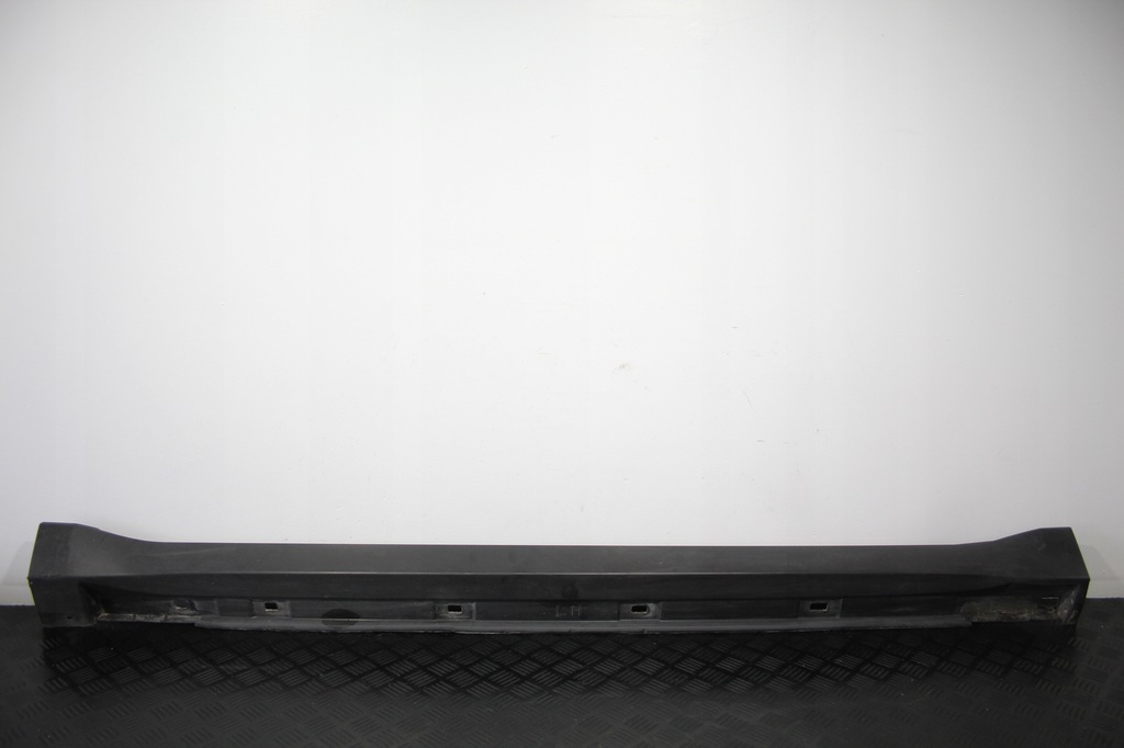 фото №1, Накладка порог порог левый subaru forester iii 3