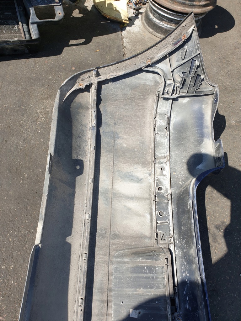 фото №11, Бампер задняя задний vw polo 9n код лакокрасочного покрытия lb5n