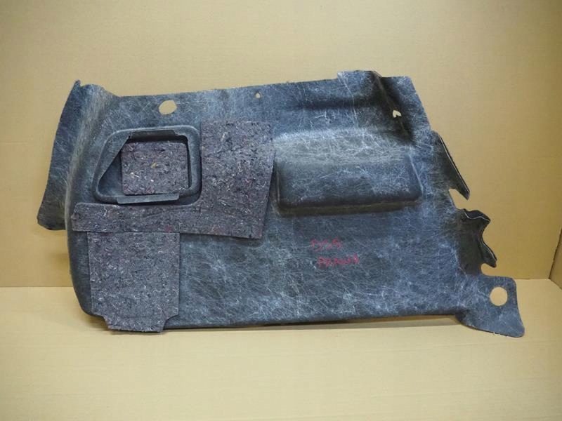 фото №2, Оббивка багажника права citroen ds5