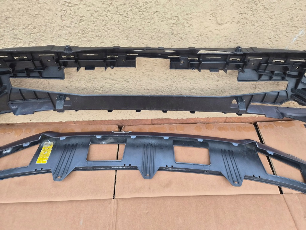 Бампер перед hyundai elantra vii рестайлінг  оригінал Недорого