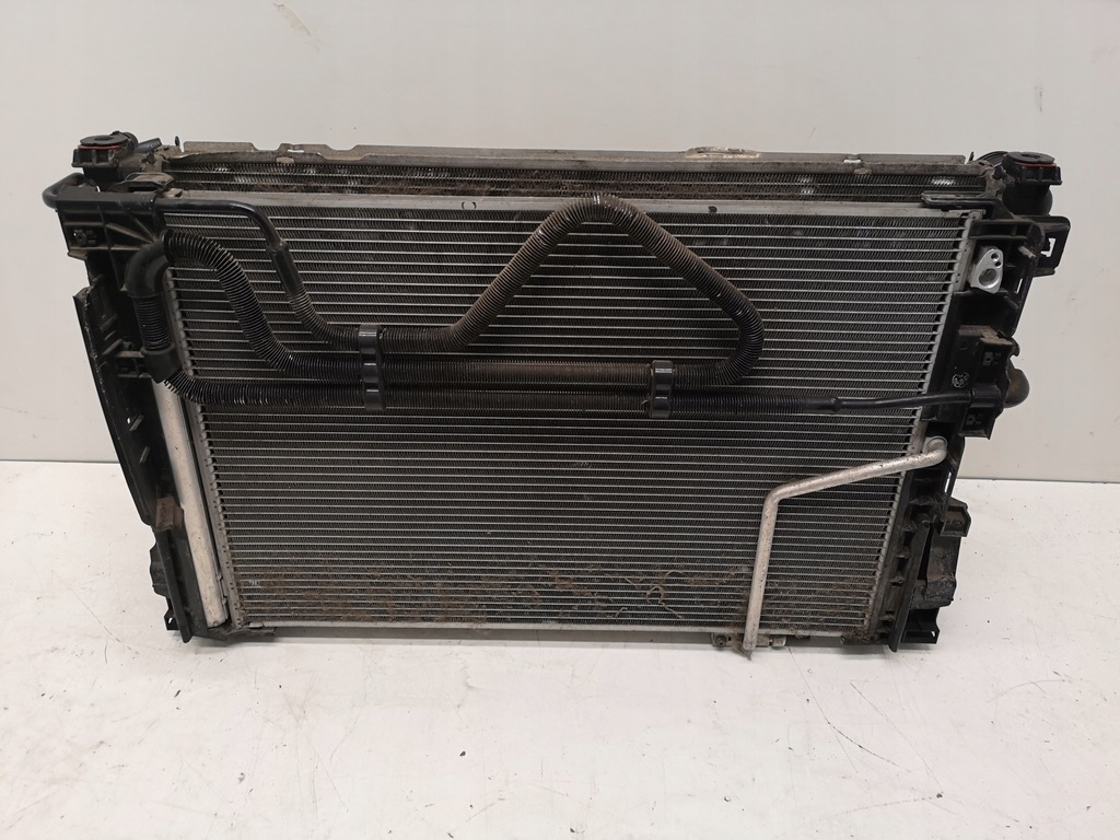 фото №1, Mercedes r172 радиатор slk200