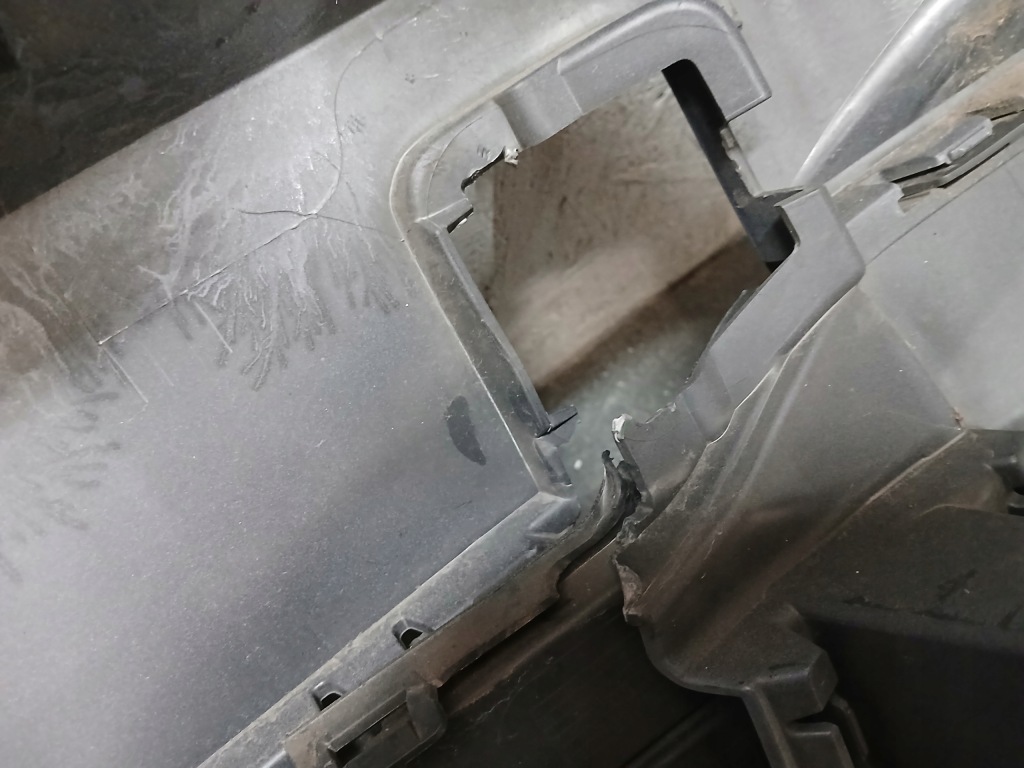 фото №9, Бампер перед vw golf viii 8 gti r line