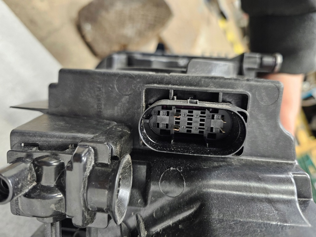 фото №16, Mercedes w247 glb лампа led правый перед a2479062005