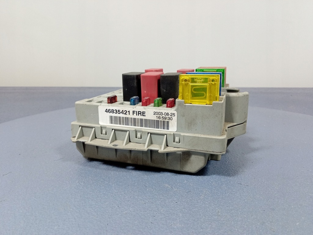 фото №4, Fiat punto ii коробка предохранителей bsi 46835421