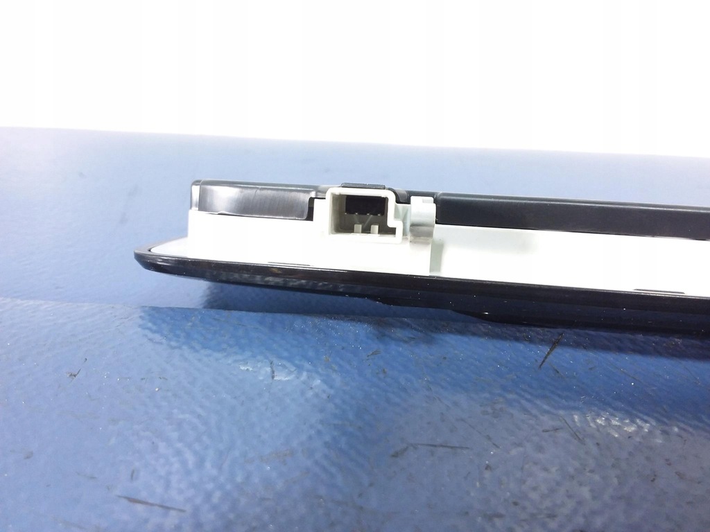 фото №6, Bmw 7 g11 g12 лампа салона задняя led 6801413