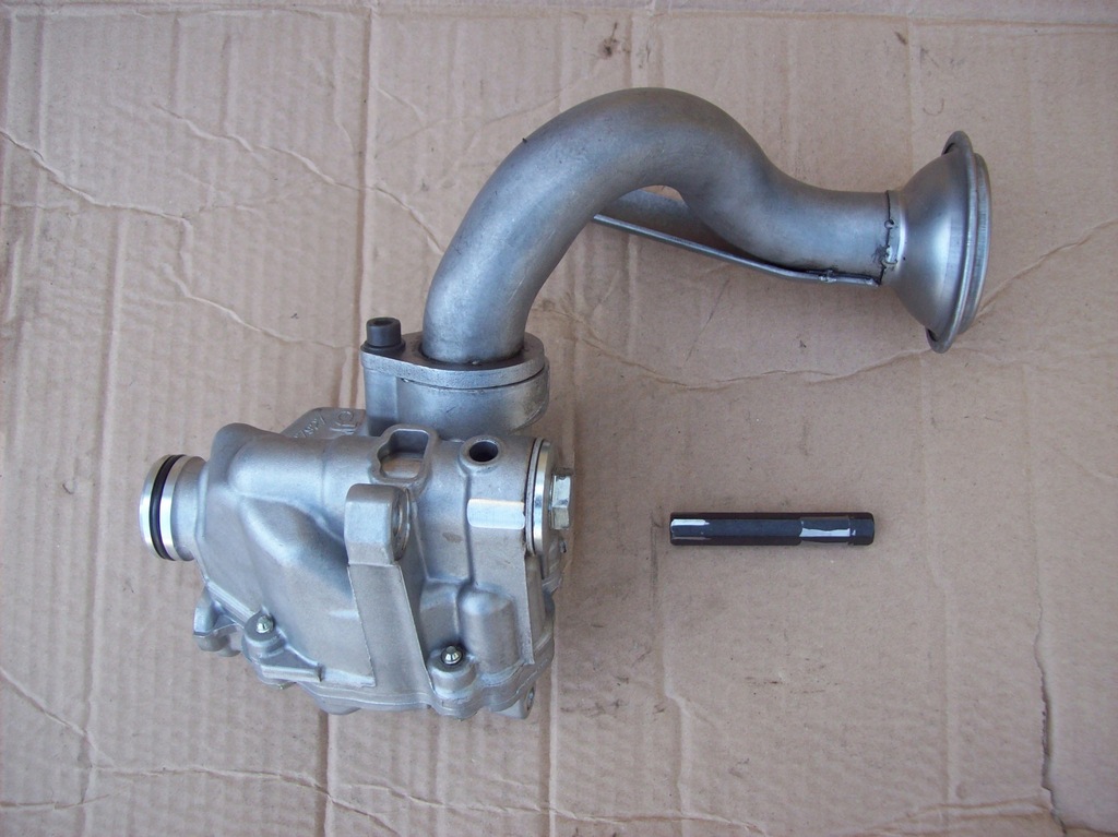 фото №1, Alfa romeo giulia quadrifoglio 2.9 насос оливи