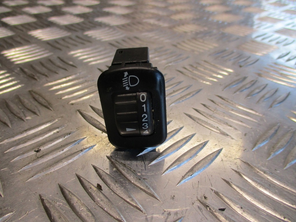 фото №1, Кнопка регулювання світла daihatsu yrv