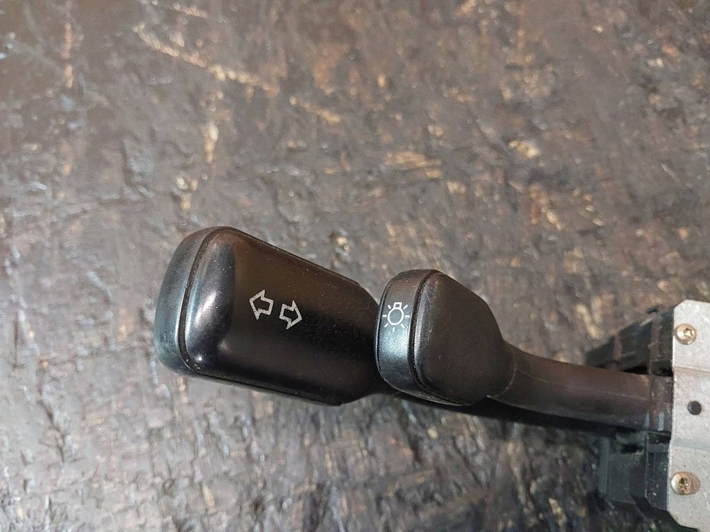 фото №9, Рычаг / переключатель поворотники света audi 80 b4 443953513h