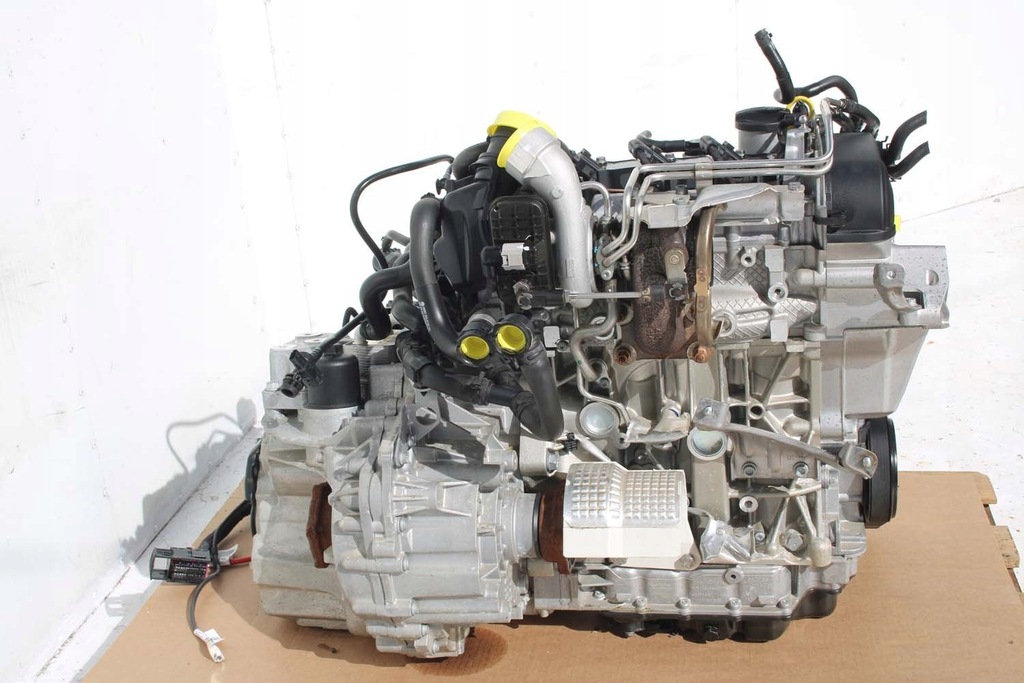 фото №15, Vw golf 7 vii sportsvan двигатель 1.4 tsi czd czda бензин 110 kw 150 km przeb