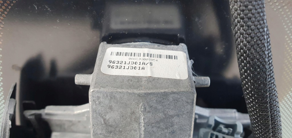 Купить Стекло лобовое датчик nissan qashqai j10 рестайлинг  2010r