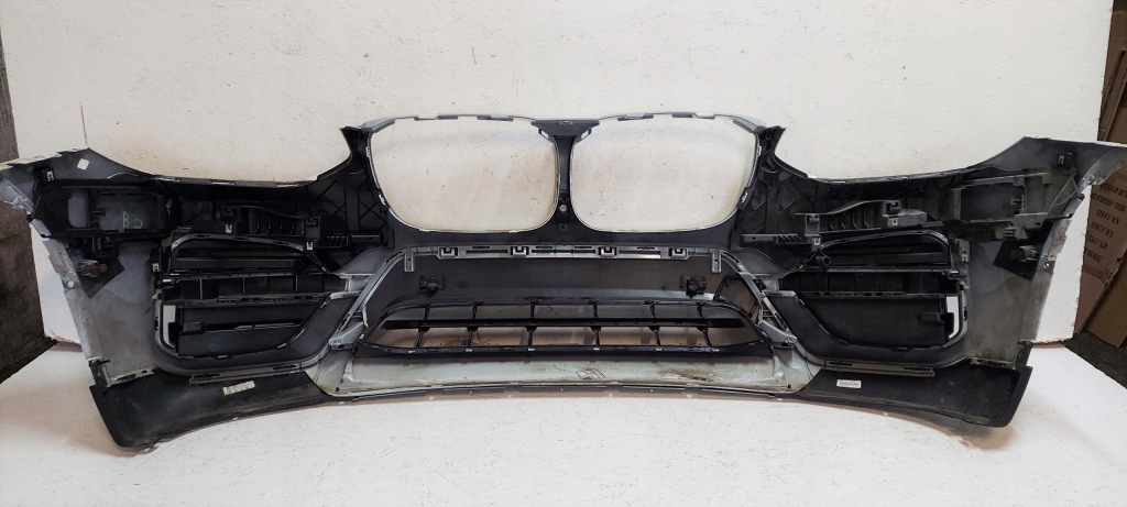 Купити Bmw x3 g01 x-line бампер передній ґрати pdc решітка  решітка радіатора кронштейни