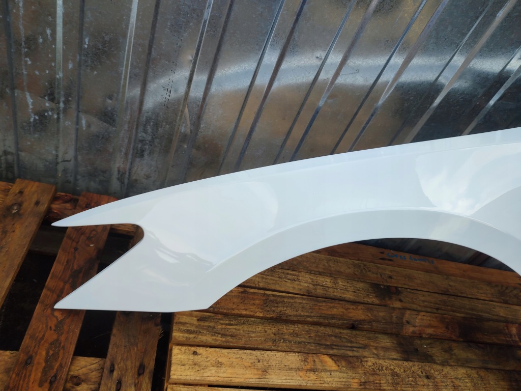 Крило ліве перед передній сталевий audi a7 4k8 02.18-03.25r лак ls9r Зі Шроту