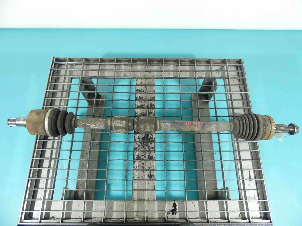 фото №1, Приводной вал правая перед hyundai ix35 09-13 2.0 crdi 2wd