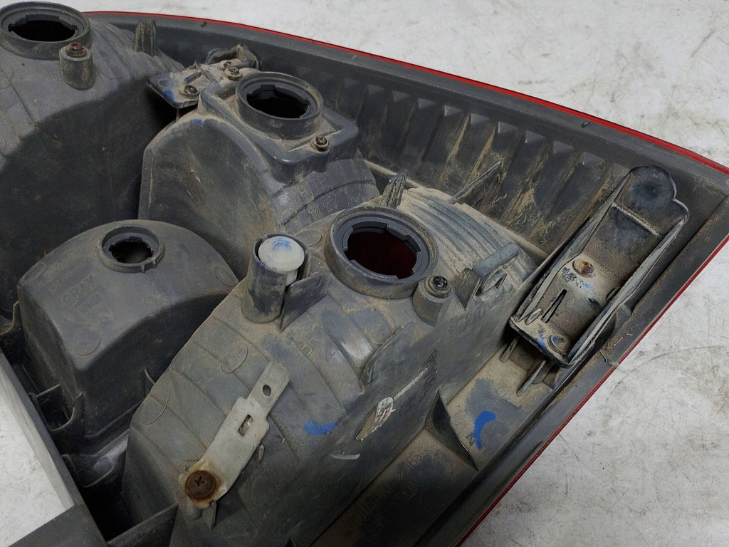 фото №10, Kia sportage ii lift лампа левый задняя 92401-030 europa