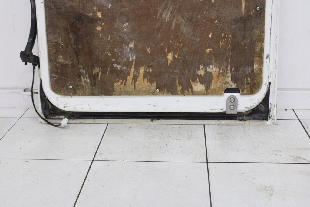 фото №9, Дверь правое задние правый задняя citroen jumper ii ewp - код лакокрасочного покрытия