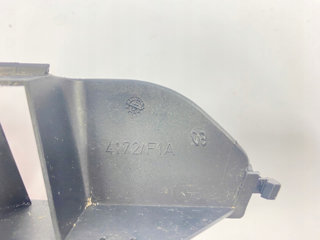 фото №11, Решітка обдув обдув права mercedes w124 1248310636