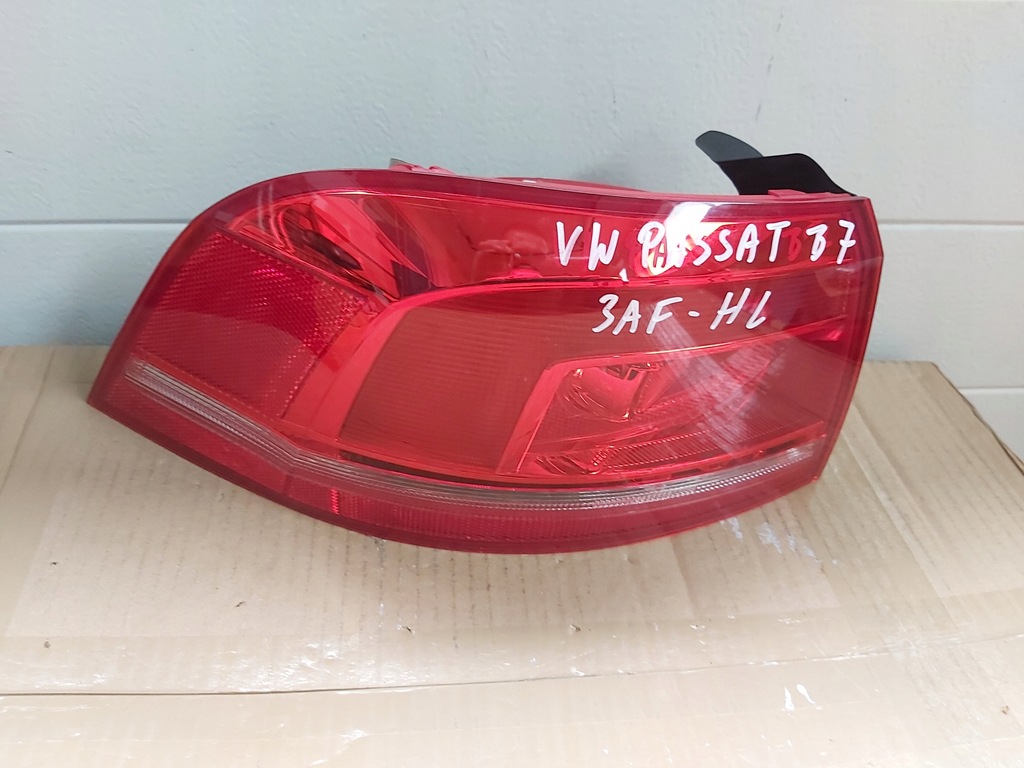 фото №1, Vw passat b7 3af945095e лампа левый задняя