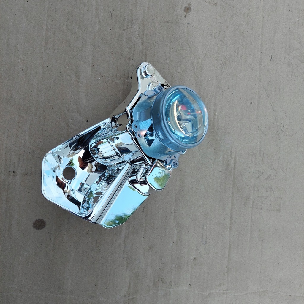 фото №1, Peugeot 208 lift линза лампа правая europa