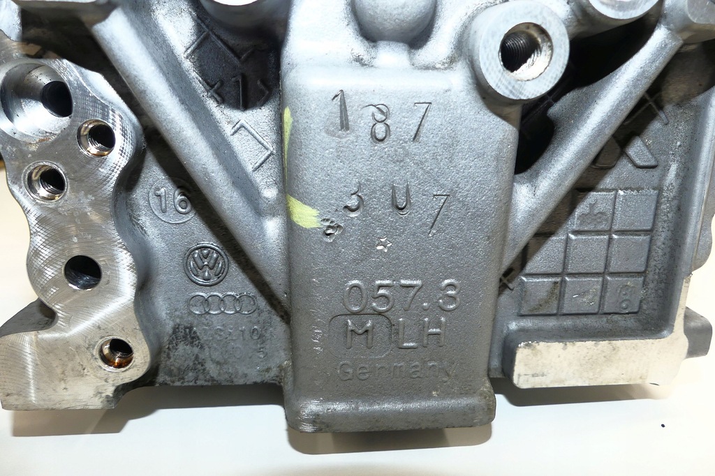 фото №14, Audi q7 sq7 a8 d5 q8 4.0 tdi v8 60tdi cza головка циліндрів ліва