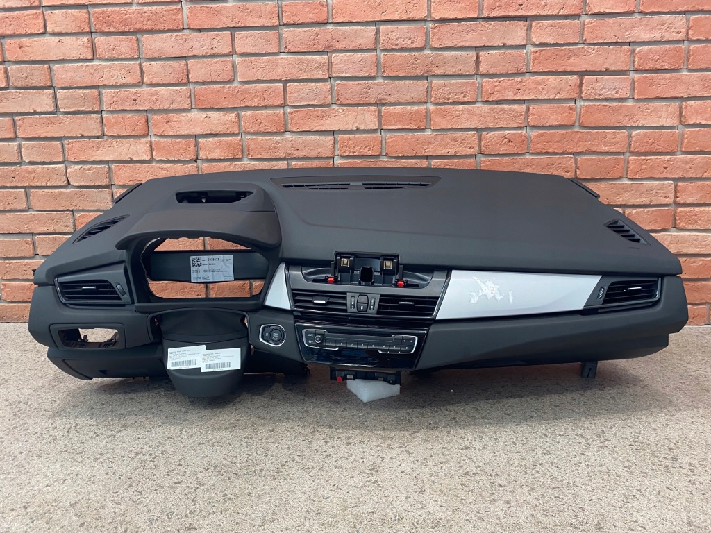 фото №1, Bmw 2 f45 f46 приборная панель приборная панель консоль оригинал hud