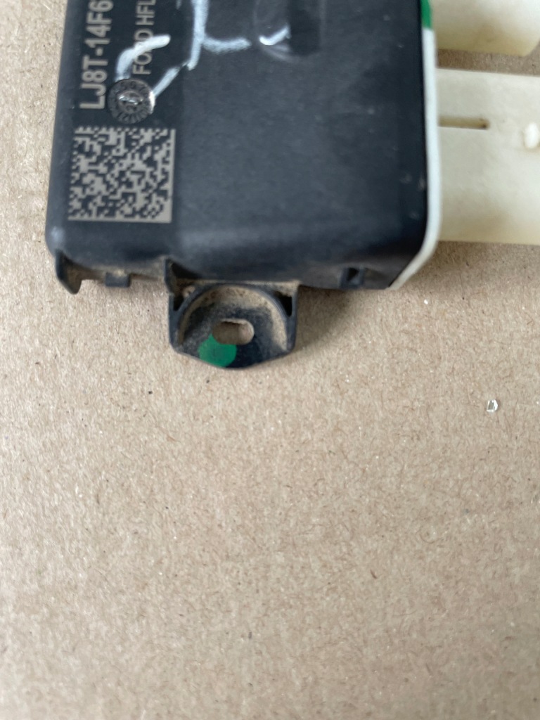 фото №3, Ford mustang mach-e 2021r rwd 75.7 kwh, модуль открывания крышки багажника