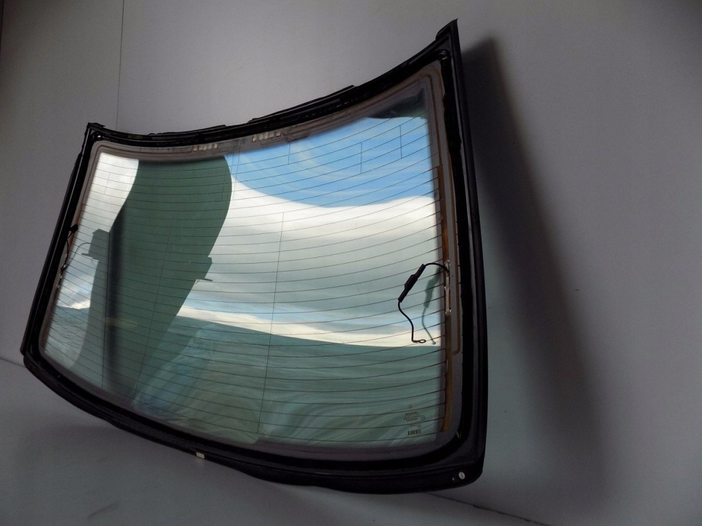 фото №9, Mercedes w221 стекло зелёный задняя - 6027