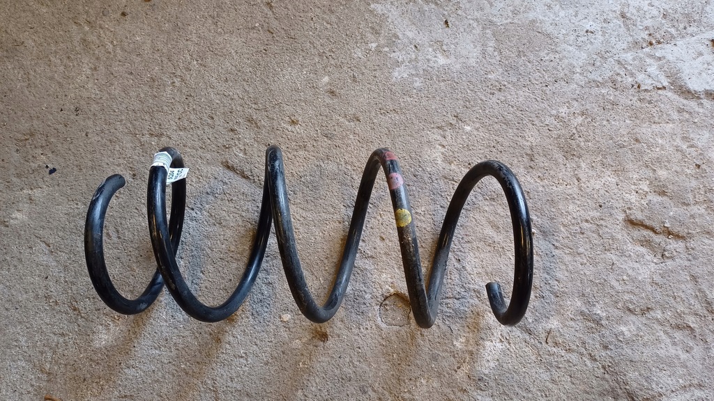 фото №1, Seat leon iii 1.2 tsi пружина підвіска перед