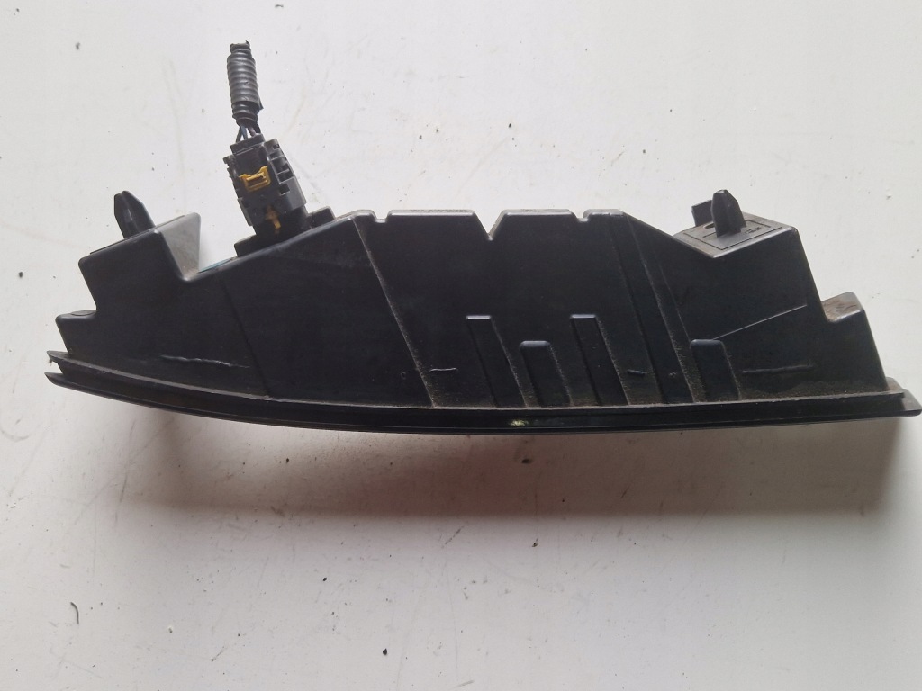 Купити Фара led drl правий renault megane 3 рестайлінг  266002887r