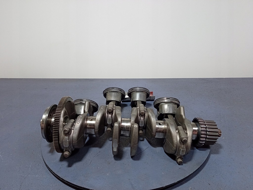 фото №4, Skoda superb iii 2.0 tdi 150km dtsb wał коленчатый поршни