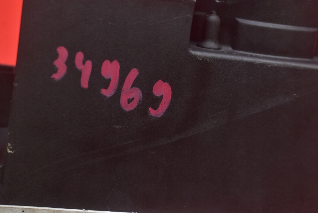 фото №9, Помпа центрального замка 8l0862257e audi a4 b5 sedan 94-99