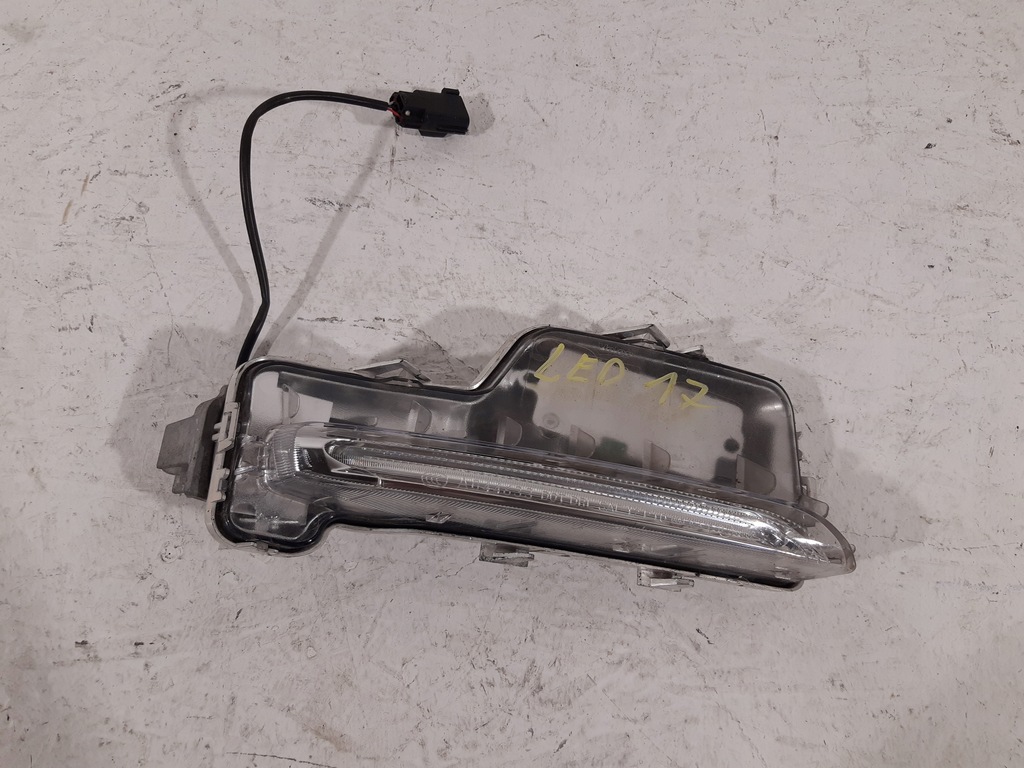 фото №1, Volvo s60 v60 протитуманна фара drl led правий перед