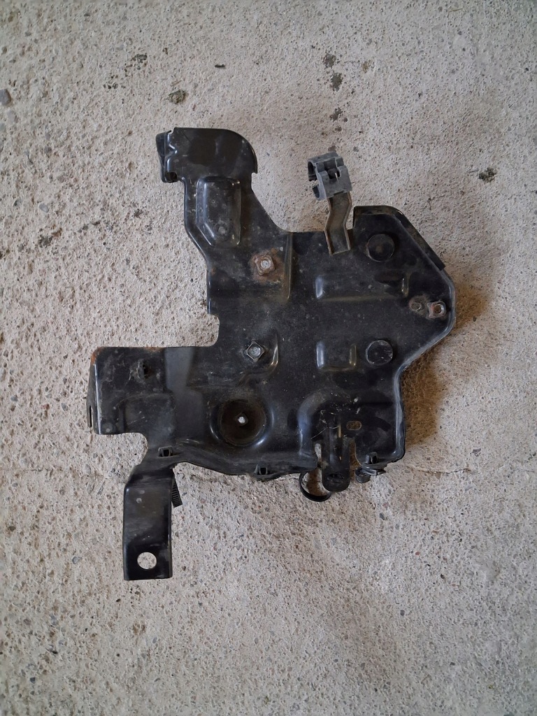 фото №1, Citroen c4 aircross основание кронштейн аккумулятор