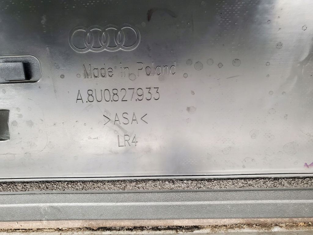 фото №8, Audi q3 8u 8u0827933a с задний спойлеры