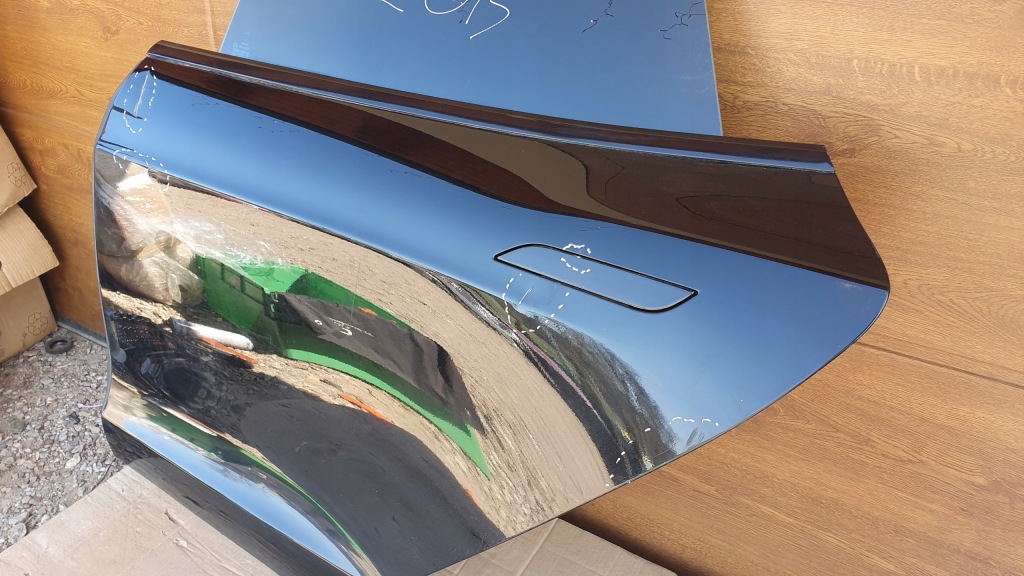 Tesla s 2013 год дверь задняя левое pbsb комплект с Разборки