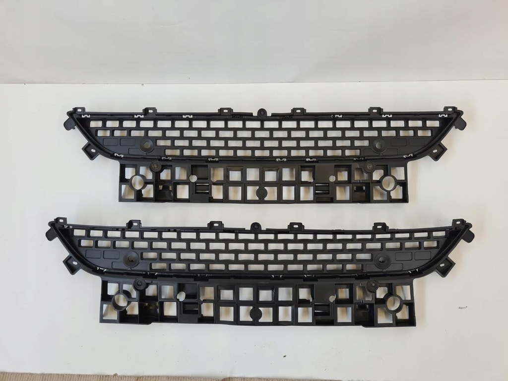 фото №1, Решётка бампера renault master iv 2019-2023