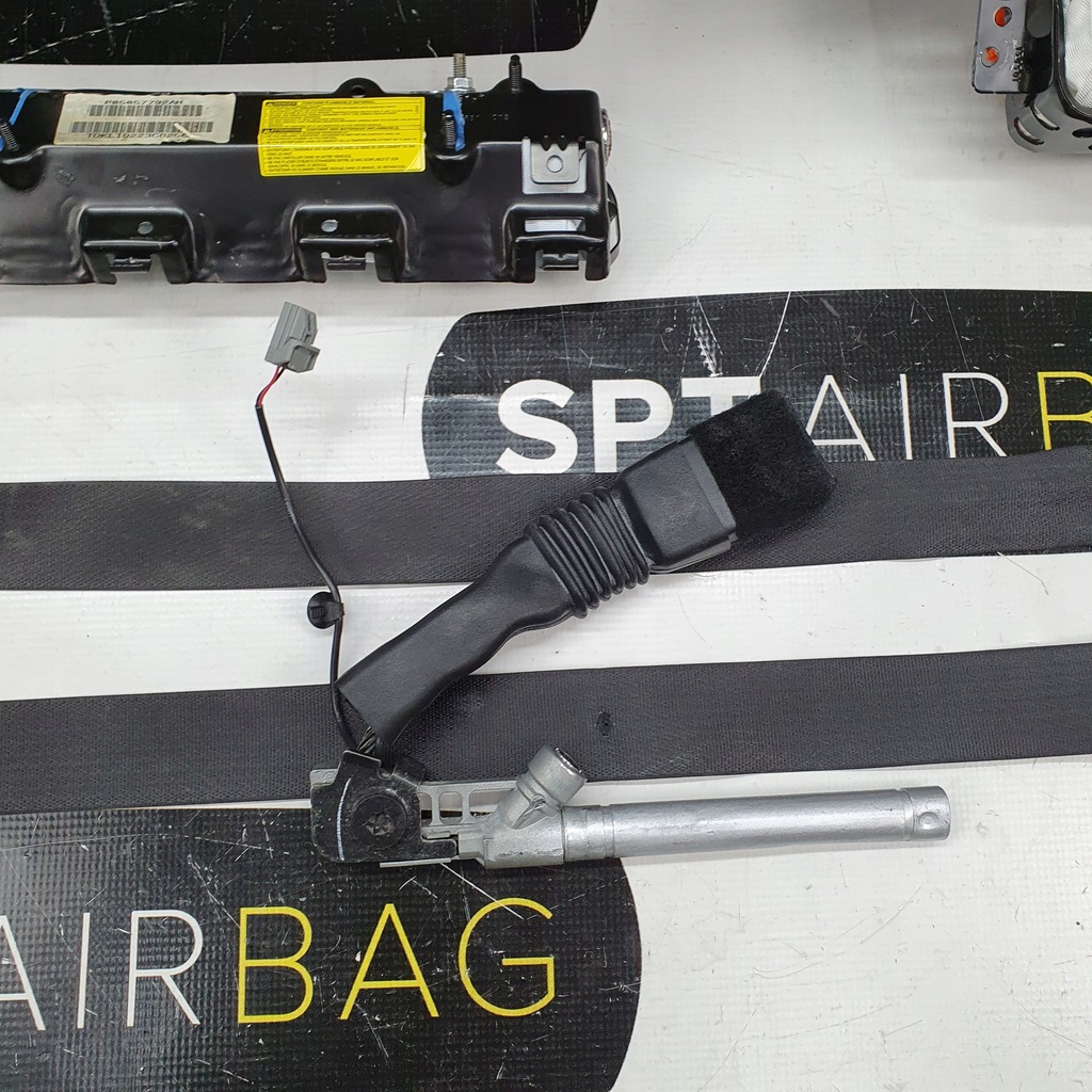 фото №9, Dodge charger консоль подушки безопасности ремни подушка безопасности