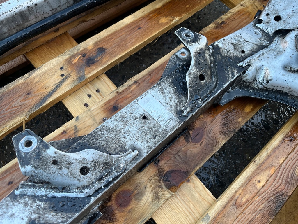 фото №12, Bmw 1 e87 e81 подрамник подрамник подрамник подвеска перед передние двигателя