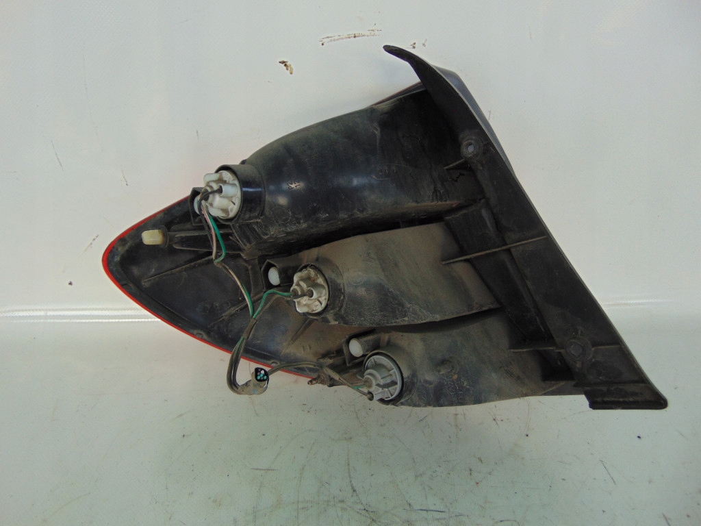 фото №2, Kia rio лампа задняя правая