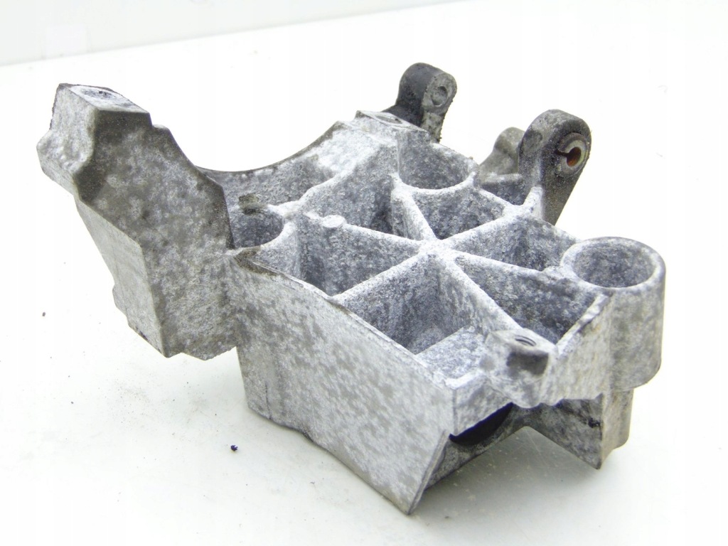 Кронштейн генератора audi a5 a4 b8 3.0 tdi 059145169ac Доставка