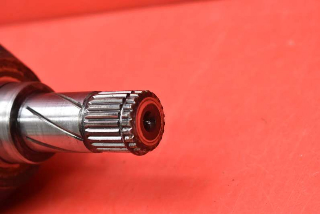 Приводной вал правая перед механическая коробка передач opel vectra c 1.8 16v 122 km 02-05 Недорого