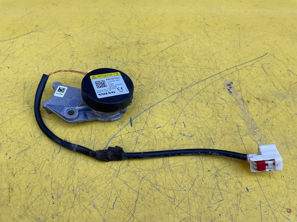 фото №1, Volvo s90 v90 ii болт активный 31377041