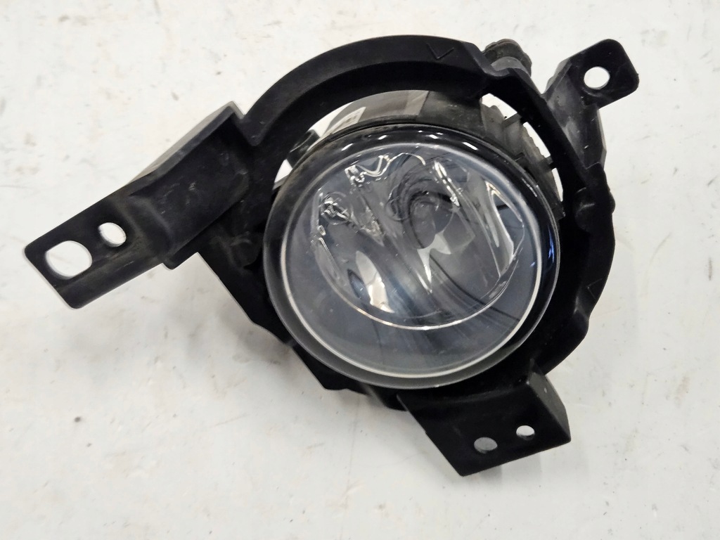 фото №1, Renault megane iii lift рамка противотуманной фары + противотуманная фара