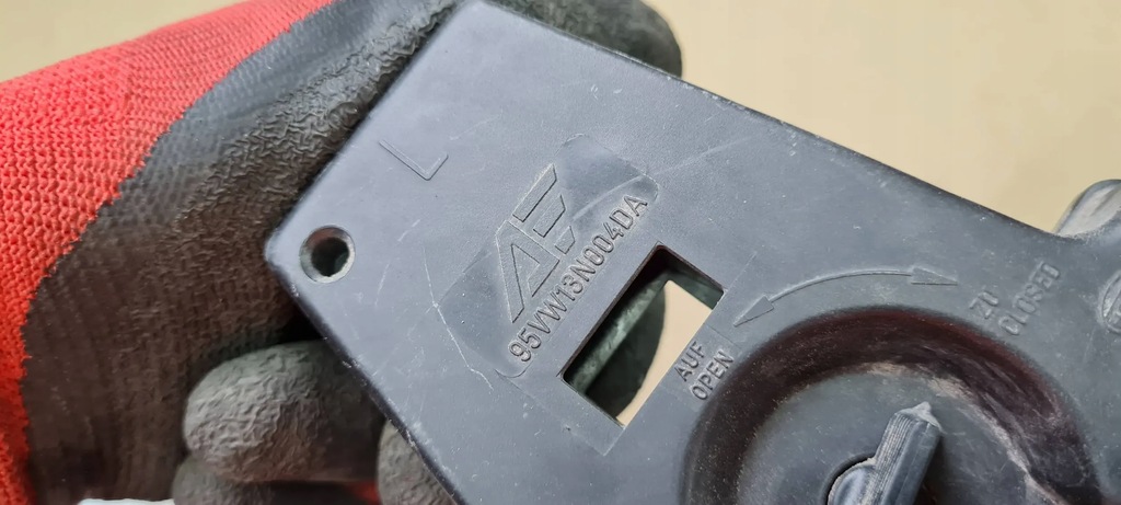 фото №10, Ford galaxy mk1 вкладиш лампи лівий задня 95vw13n004da