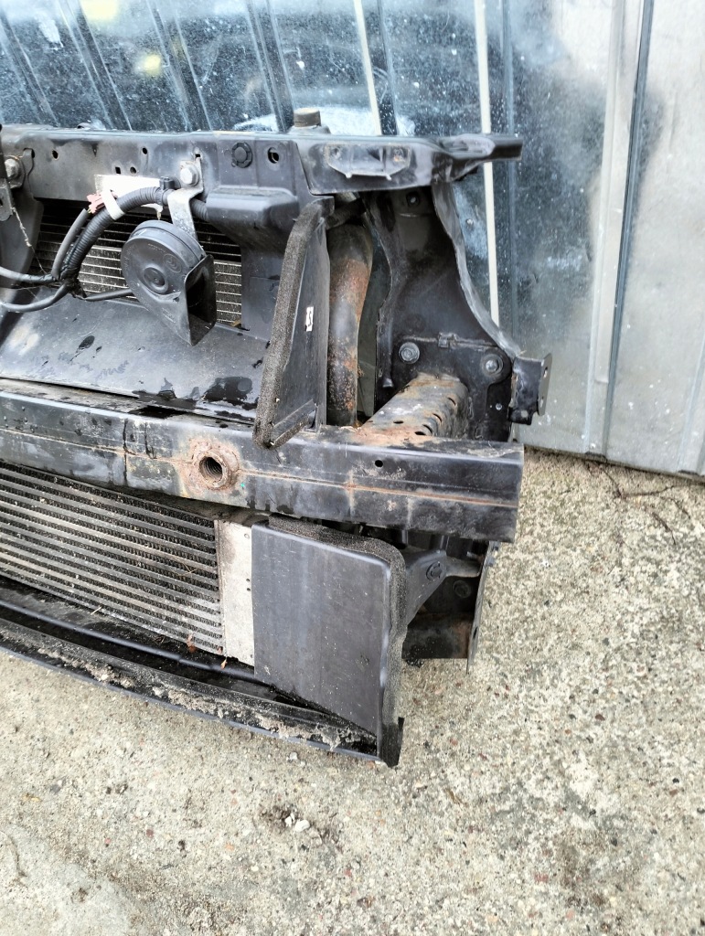 Ремень передний 1.5 dci nissan qashqai 1 j10 рестайлинг  lata 2010-2013 комплектный в Украине