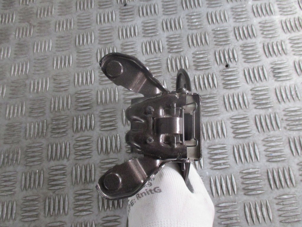 фото №5, Крышка заливной топлива kia sportage ii 04-08r 6d